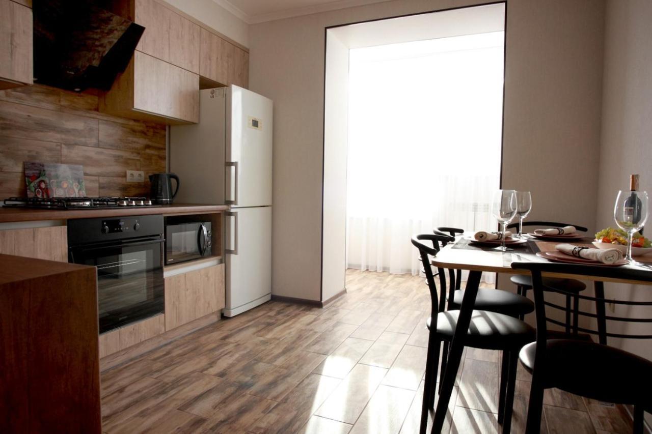Apartament Vasilya Porika 48 Street Vinnytsya,Ukraine Vinnytsia Exterior foto